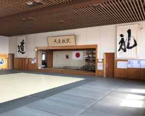 �QF�@�_����